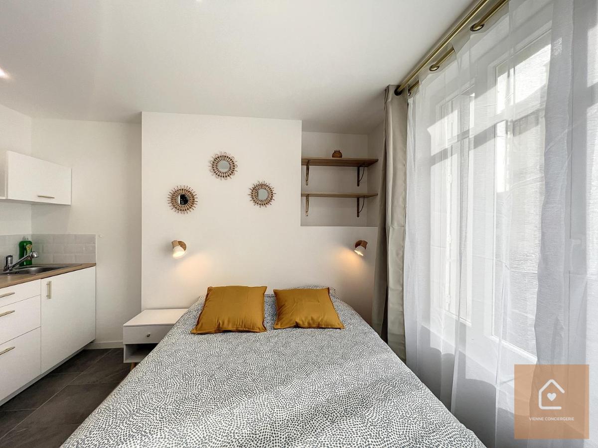 Les Studios D'Elina - Entree Autonome Châtellerault Exteriör bild