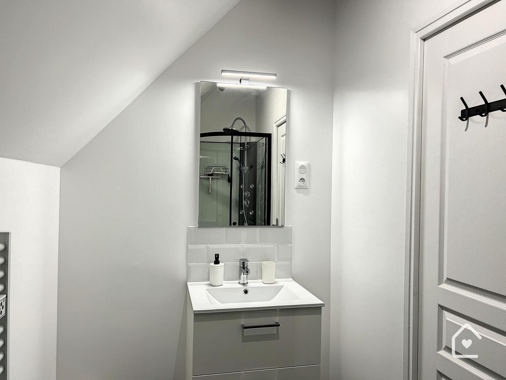 Les Studios D'Elina - Entree Autonome Châtellerault Exteriör bild