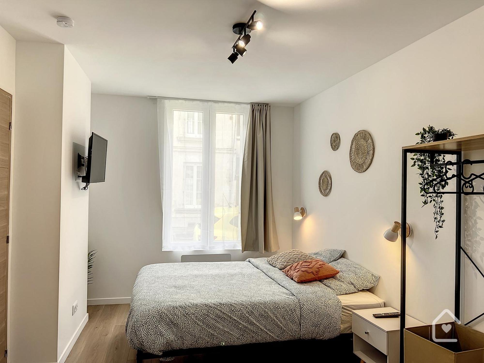 Les Studios D'Elina - Entree Autonome Châtellerault Exteriör bild