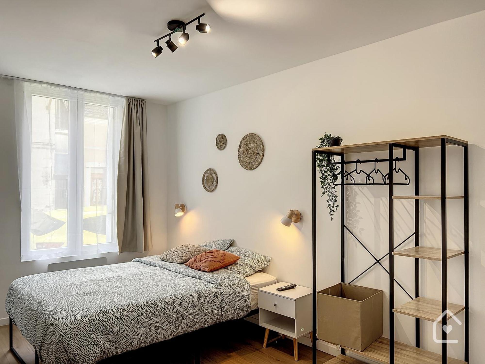 Les Studios D'Elina - Entree Autonome Châtellerault Exteriör bild