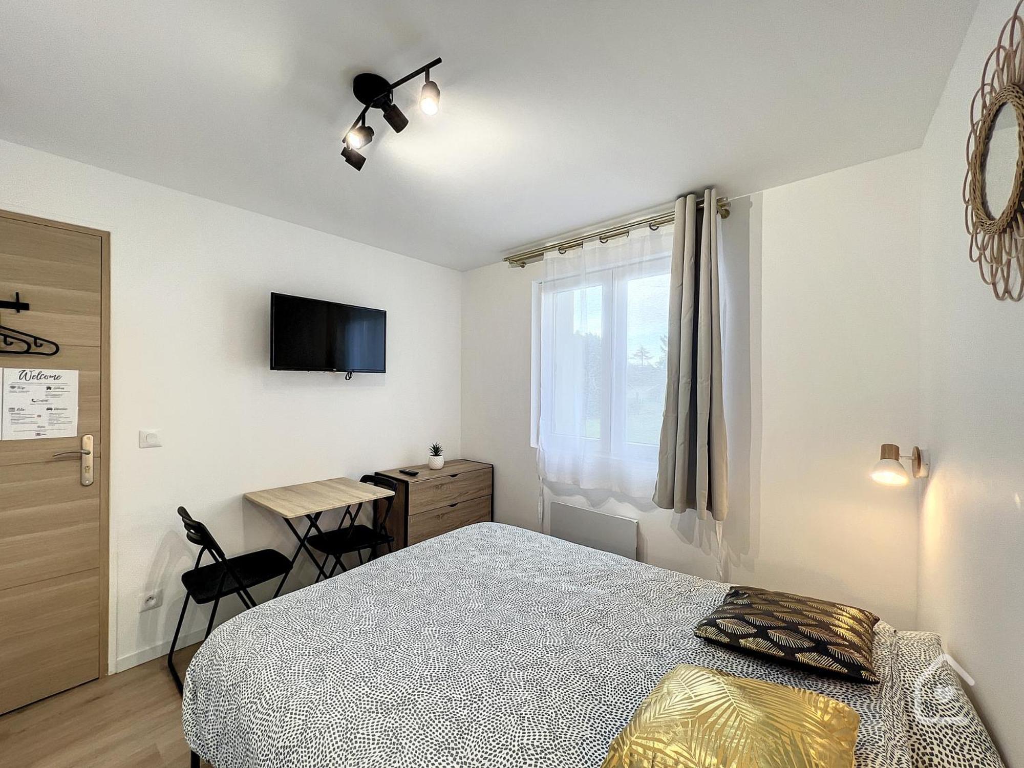 Les Studios D'Elina - Entree Autonome Châtellerault Exteriör bild